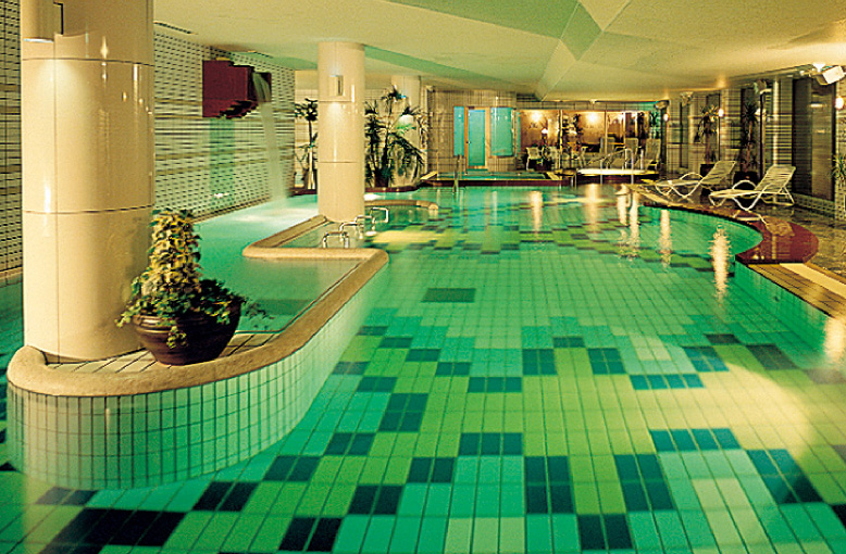 スポーツスパ アスリエ旗の台（約450m／徒歩6分）（提供写真）